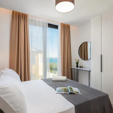 Vilă Luxury Ander With Pool *