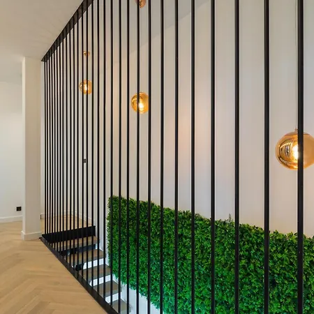 Вилла Luxury Ander With Pool Кострена