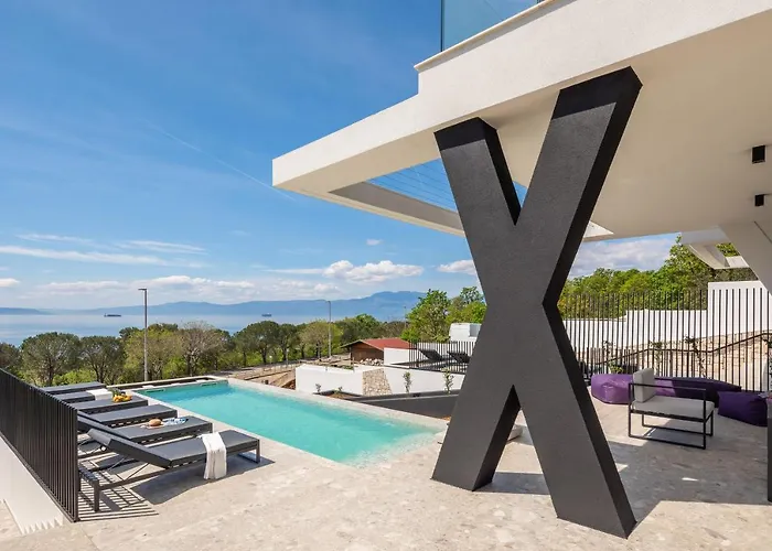 Villa Luxury Ander With Pool