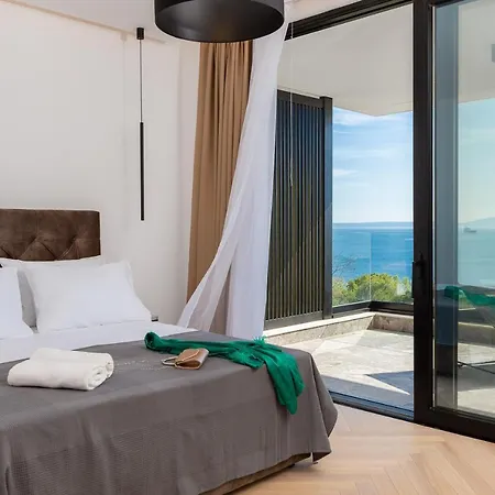 Villa Luxury Ander With Pool