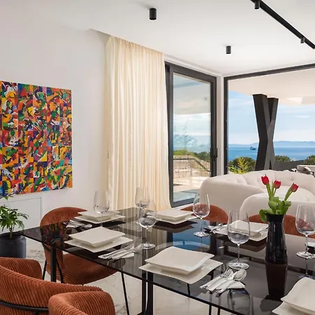 Luxury Ander With Pool Villa Kostrena