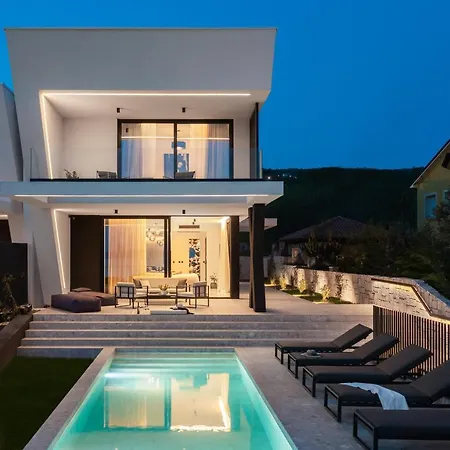 Luxury Ander With Pool *