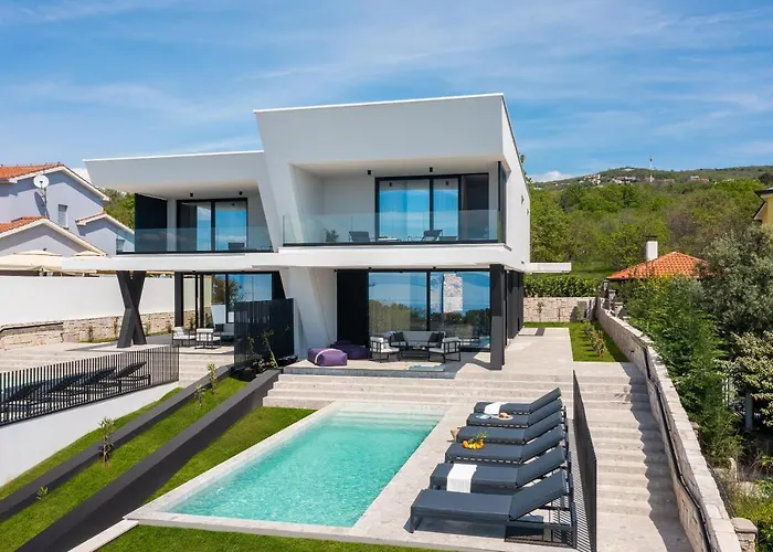 Luxury Ander With Pool * Kostrena