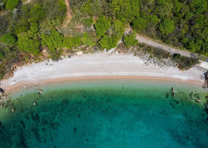 Luxury Ander With Pool Βίλα *