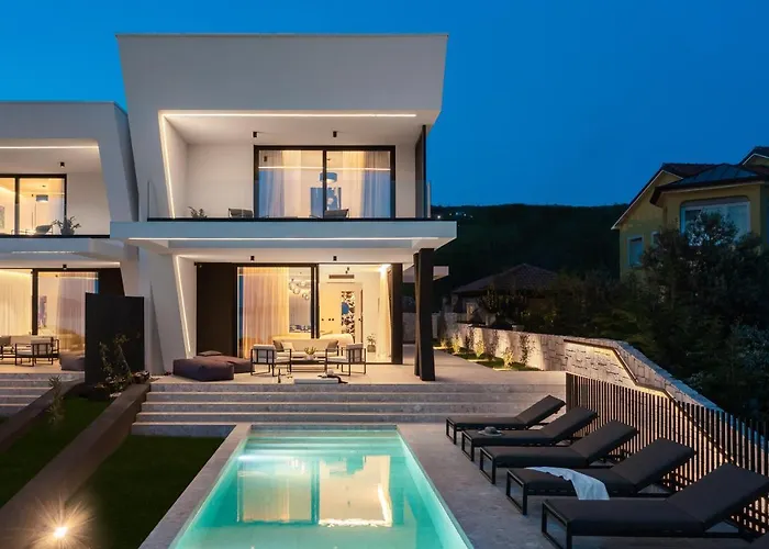 Luxury Ander With Pool *